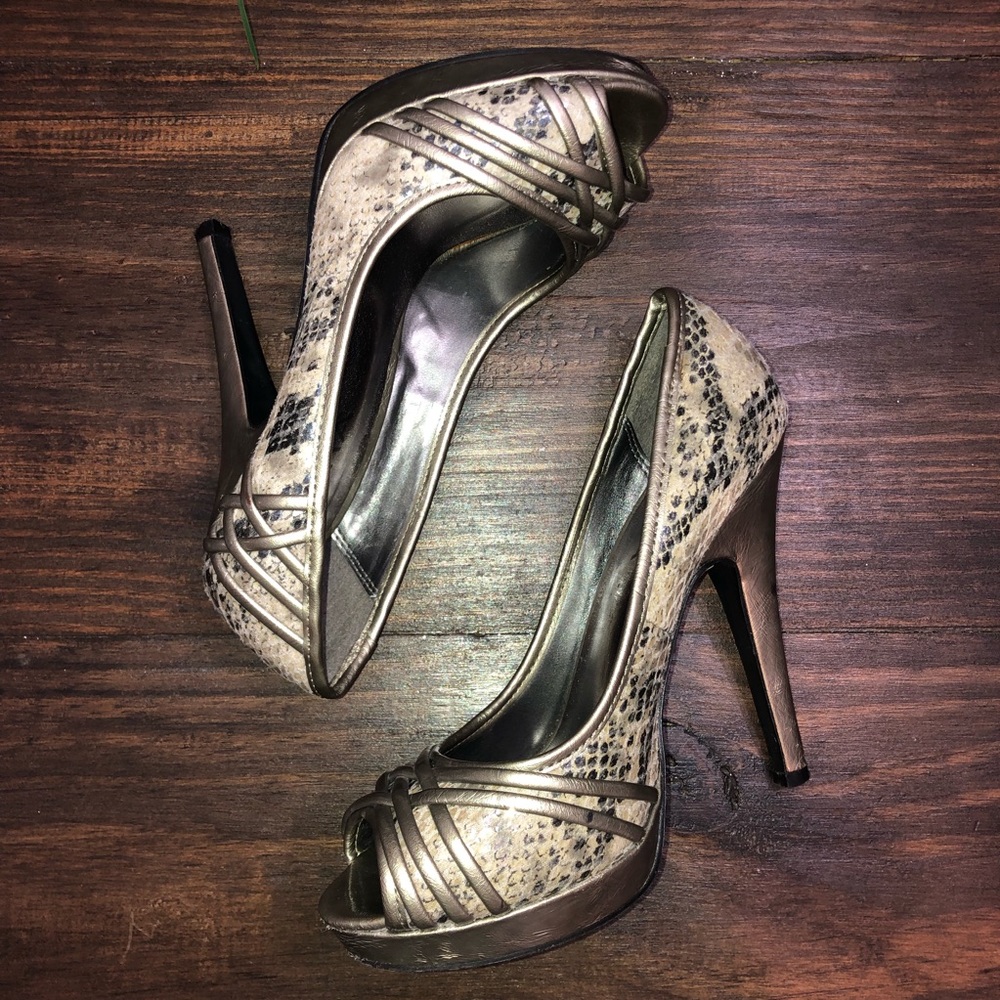 Icora snakeskin heels, gold/black/ivory, size 7.5